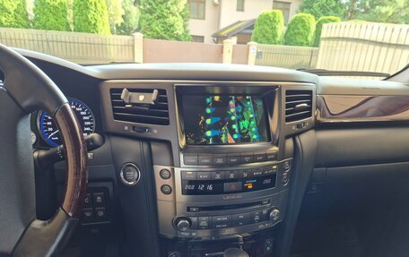 Lexus LX III, 2011 год, 3 300 000 рублей, 15 фотография