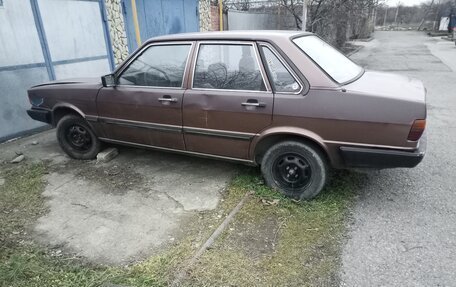 Audi 80, 1983 год, 40 000 рублей, 3 фотография