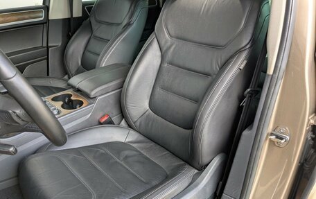 Volkswagen Touareg III, 2016 год, 3 200 000 рублей, 19 фотография
