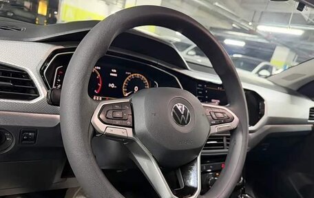 Volkswagen T-Cross I, 2023 год, 1 727 000 рублей, 11 фотография