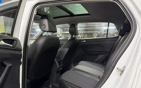 Volkswagen T-Cross I, 2023 год, 1 727 000 рублей, 8 фотография