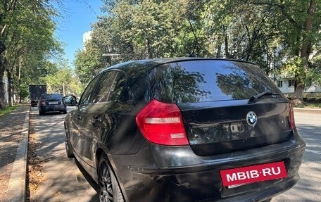 BMW 1 серия, 2011 год, 710 000 рублей, 3 фотография