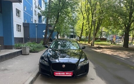 Jaguar XF II, 2017 год, 1 870 000 рублей, 20 фотография