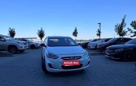 Hyundai Solaris II рестайлинг, 2013 год, 700 000 рублей, 12 фотография