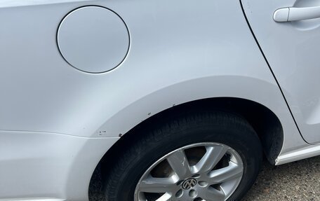 Volkswagen Polo VI (EU Market), 2011 год, 800 000 рублей, 5 фотография