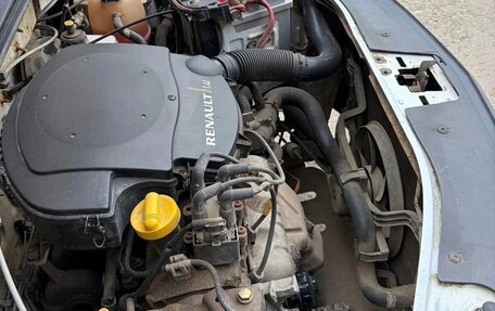 Renault Logan I, 2010 год, 295 000 рублей, 6 фотография