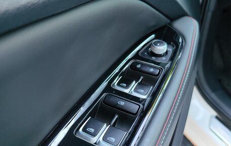 Geely Tugella FY11, 2022 год, 2 590 000 рублей, 29 фотография