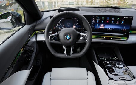 BMW 5 серия, 2026 год, 9 900 000 рублей, 2 фотография