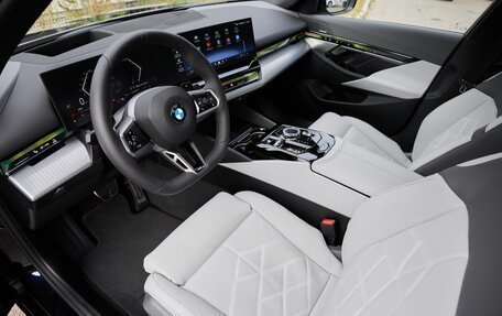 BMW 5 серия, 2026 год, 9 900 000 рублей, 11 фотография