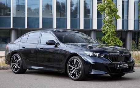 BMW 5 серия, 2026 год, 9 900 000 рублей, 8 фотография