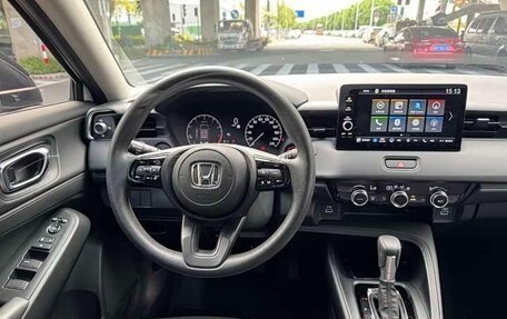 Honda Vezel, 2023 год, 1 575 000 рублей, 10 фотография