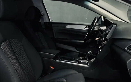 Hyundai Sonata VII, 2019 год, 1 800 000 рублей, 11 фотография