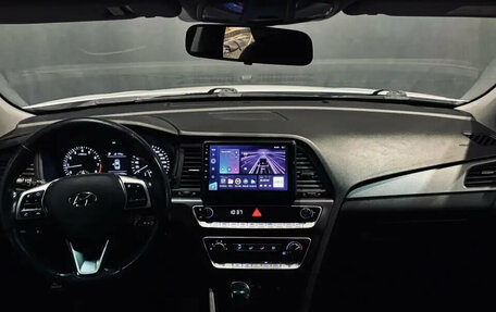 Hyundai Sonata VII, 2019 год, 1 800 000 рублей, 14 фотография