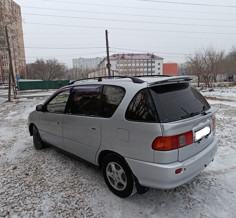 Toyota Ipsum I, 1998 год, 500 000 рублей, 6 фотография