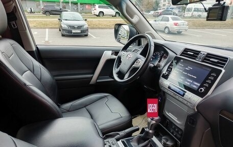Toyota Land Cruiser Prado 150 рестайлинг 2, 2020 год, 6 300 000 рублей, 14 фотография