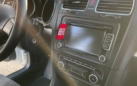 Volkswagen Golf VI, 2009 год, 900 000 рублей, 16 фотография