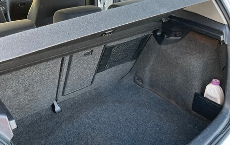 Volkswagen Golf VI, 2009 год, 900 000 рублей, 24 фотография