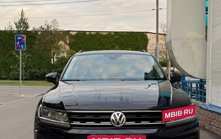 Volkswagen Tiguan II, 2019 год, 2 100 000 рублей, 4 фотография