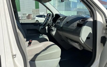 Volkswagen Transporter T5 рестайлинг, 2012 год, 1 650 000 рублей, 13 фотография