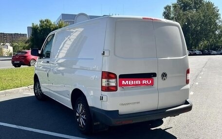 Volkswagen Transporter T5 рестайлинг, 2012 год, 1 650 000 рублей, 5 фотография