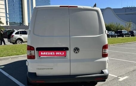 Volkswagen Transporter T5 рестайлинг, 2012 год, 1 650 000 рублей, 6 фотография