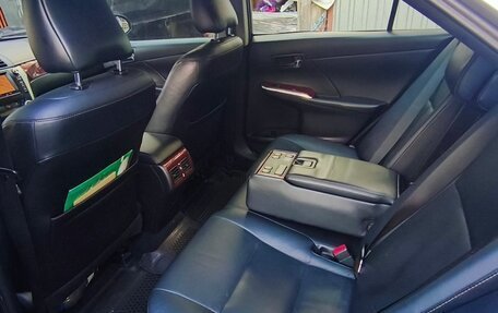 Toyota Camry, 2011 год, 1 300 000 рублей, 8 фотография