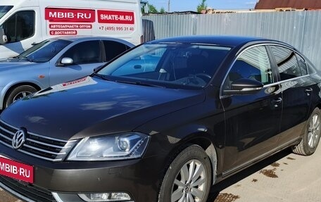 Volkswagen Passat B7, 2013 год, 1 050 000 рублей, 7 фотография