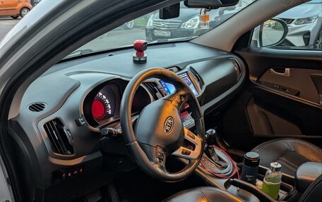 KIA Sportage III, 2010 год, 950 000 рублей, 12 фотография