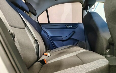 Skoda Rapid II, 2021 год, 1 729 000 рублей, 12 фотография