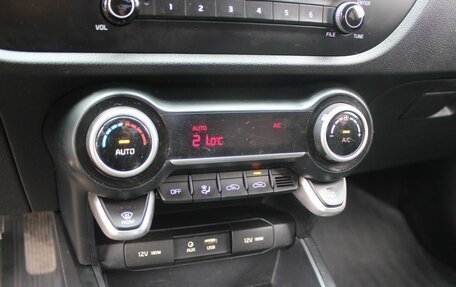 KIA Rio IV, 2018 год, 879 000 рублей, 11 фотография