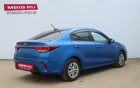 KIA Rio IV, 2018 год, 879 000 рублей, 5 фотография