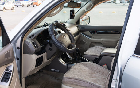 Toyota Land Cruiser Prado 120 рестайлинг, 2007 год, 2 000 000 рублей, 8 фотография