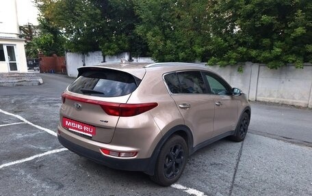 KIA Sportage IV рестайлинг, 2017 год, 1 800 000 рублей, 3 фотография