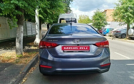 Hyundai Solaris II рестайлинг, 2017 год, 1 033 000 рублей, 5 фотография