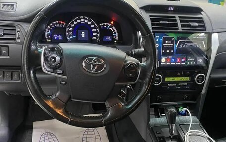 Toyota Camry, 2014 год, 1 590 000 рублей, 6 фотография
