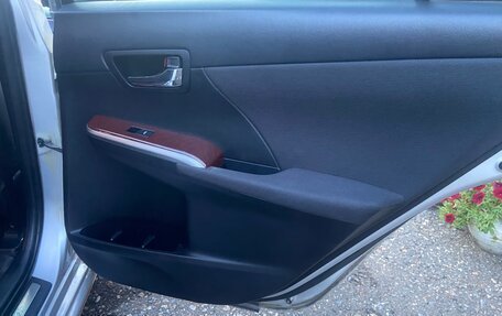 Toyota Camry, 2012 год, 1 230 000 рублей, 19 фотография