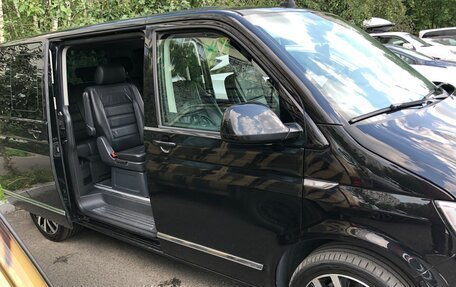 Volkswagen Multivan T6 рестайлинг, 2018 год, 4 450 000 рублей, 9 фотография