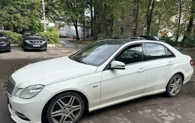 Mercedes-Benz E-Класс, 2012 год, 900 000 рублей, 1 фотография