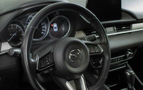 Mazda 6, 2018 год, 2 817 000 рублей, 13 фотография