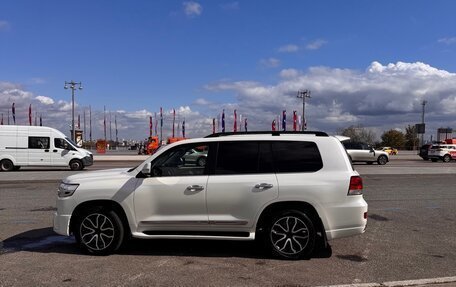 Toyota Land Cruiser 200, 2016 год, 6 700 000 рублей, 9 фотография