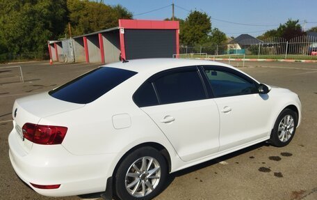 Volkswagen Jetta VI, 2014 год, 1 280 000 рублей, 2 фотография