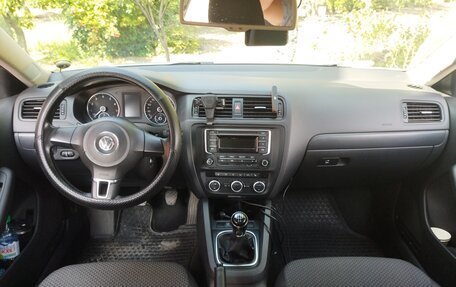 Volkswagen Jetta VI, 2014 год, 1 280 000 рублей, 14 фотография