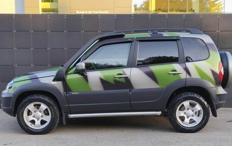 Chevrolet Niva I рестайлинг, 2018 год, 895 000 рублей, 8 фотография
