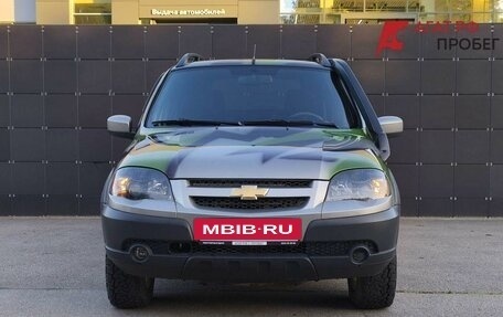 Chevrolet Niva I рестайлинг, 2018 год, 895 000 рублей, 2 фотография
