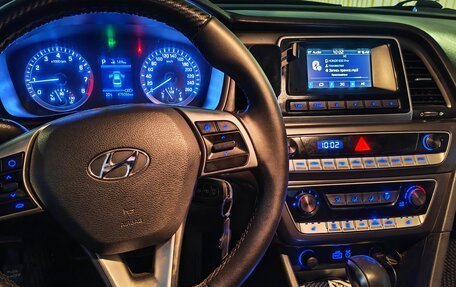 Hyundai Sonata VII, 2019 год, 1 350 000 рублей, 10 фотография