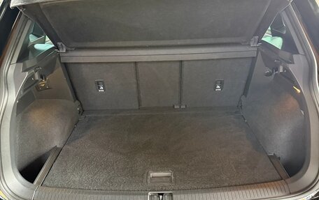 Volkswagen Tiguan II, 2021 год, 3 900 000 рублей, 31 фотография