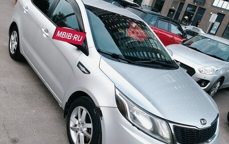 KIA Rio III рестайлинг, 2013 год, 650 000 рублей, 3 фотография