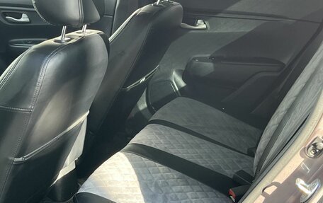 KIA Rio IV, 2018 год, 1 400 000 рублей, 14 фотография