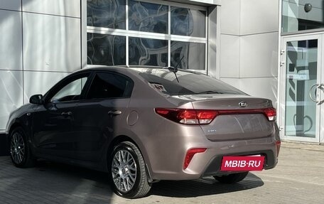 KIA Rio IV, 2018 год, 1 400 000 рублей, 6 фотография