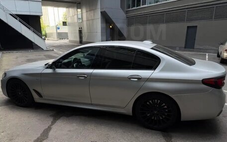 BMW 5 серия, 2017 год, 3 500 000 рублей, 3 фотография